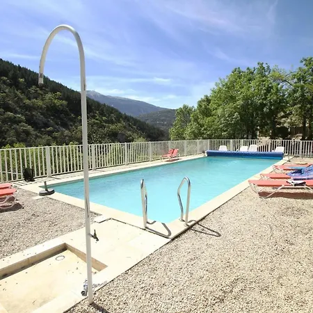 Chambre: Fenêtre Sur Le Ventoux