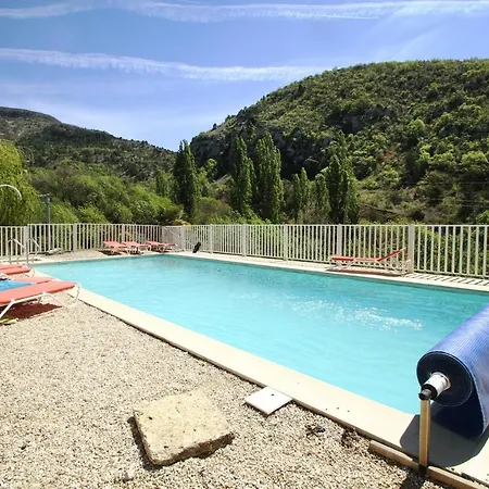 Fenetre Sur Le Ventoux La Clue Plaisians