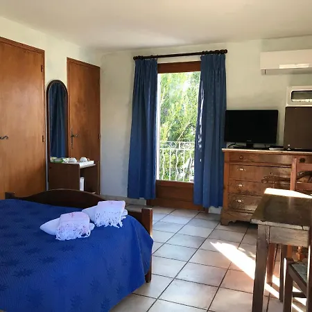 Inn Fenetre Sur Le Ventoux La Clue