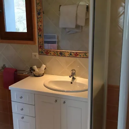 Chambre: Fenêtre Sur Le Ventoux *
